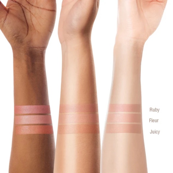 Pixi Lip Glow in Fleur - Picture 3 of 4